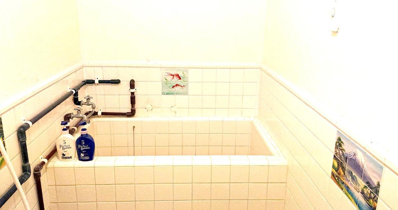 ペンションやいま日和 Hotel Ishigaki  Kültér fotó